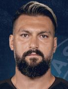 kimdir, boyu kaç, hangi takımda