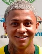 kimdir, boyu kaç, hangi takımda