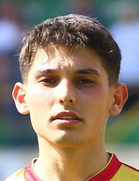 kimdir, boyu kaç, hangi takımda