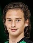 kimdir, boyu kaç, hangi takımda