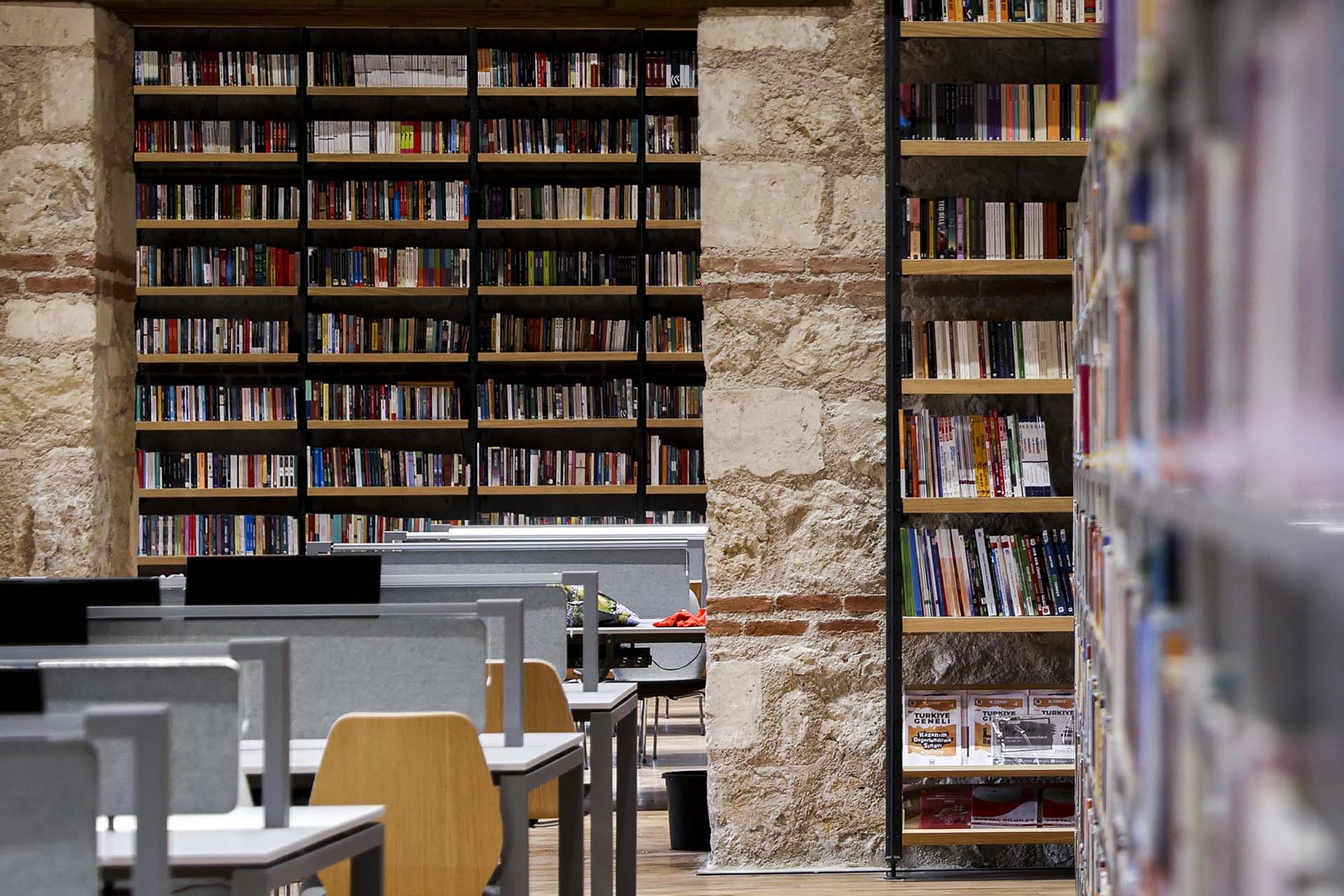 Rami Kışlası kütüphanesi nerede? Rami Kütüphanesine nasıl gidilir? 