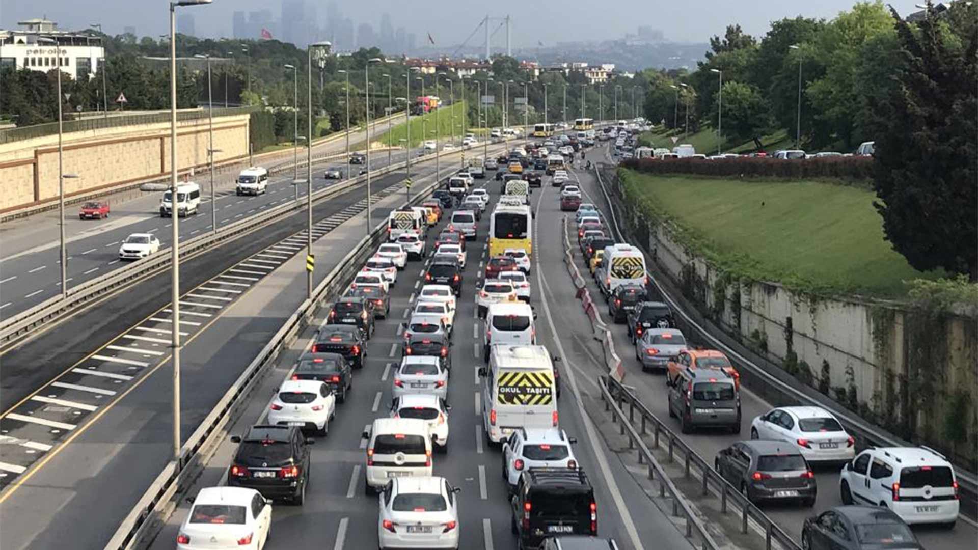 İstanbul Emniyet Müdürlüğü açıkladı: İstanbullular dikkat! O yollar trafiğe kapanacak!