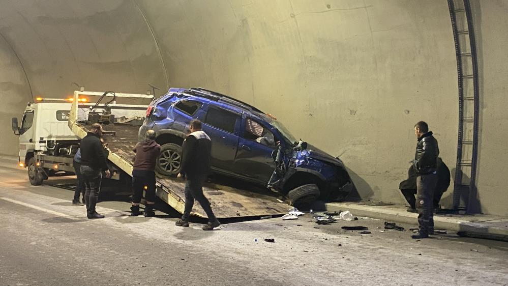 Zonguldak'ta kaza: Ticari taksi ile otomobil çarpıştı
