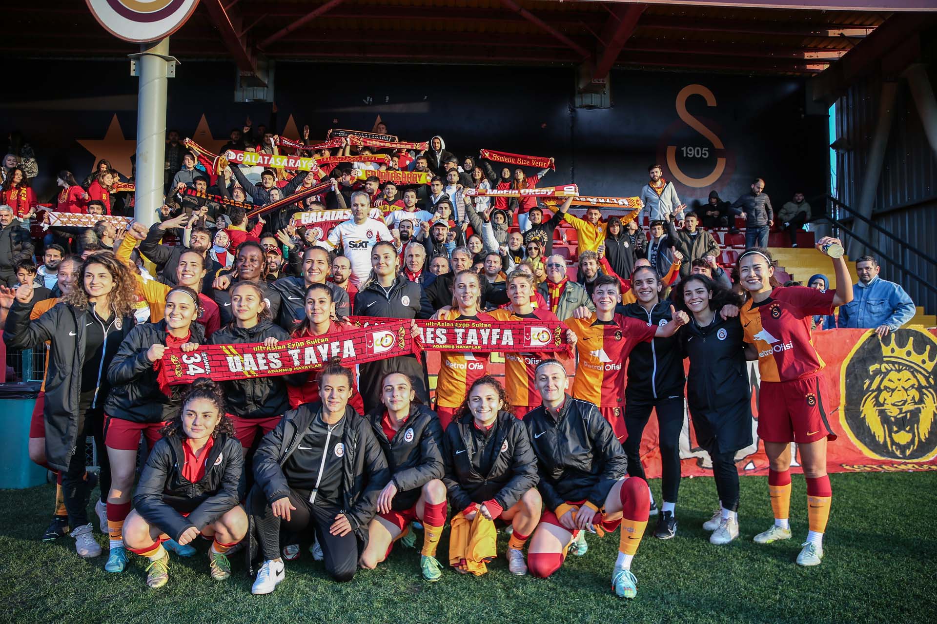Kadınlar Futbol Ligi: Galatasaray 2 - 0 Fenerbahçe | MAÇ SONUCU