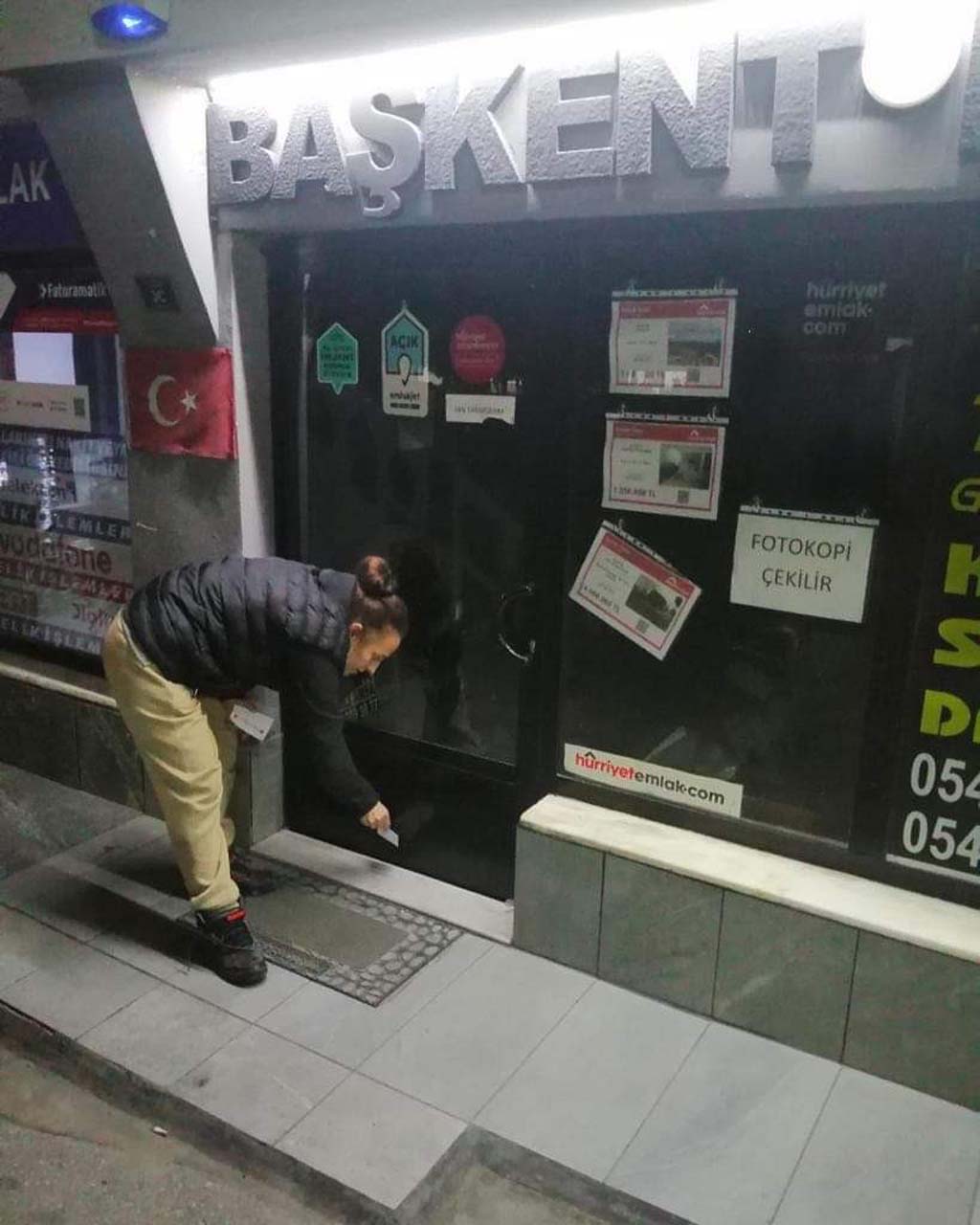 MHP Çınarcık ilçe teşkilatından esnafa siftah parası!