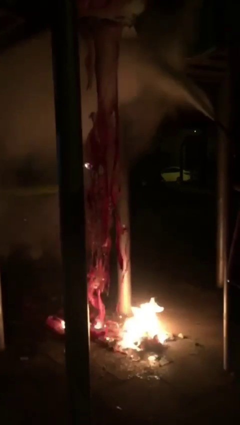 Mardin'de korkutan olay: Oyun parkını ateşe verdiler