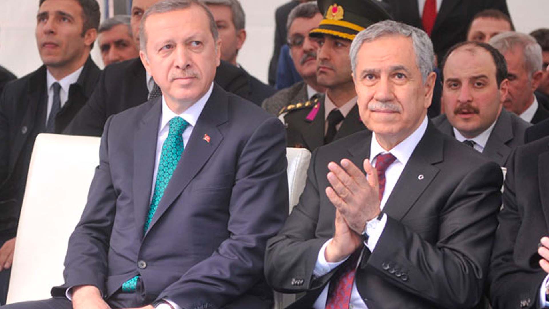 Bülent Arınç, altılı masanın umutlarını yerle bir etti: Cumhurbaşkanımız bu seçimi birinci turda kazanacak 