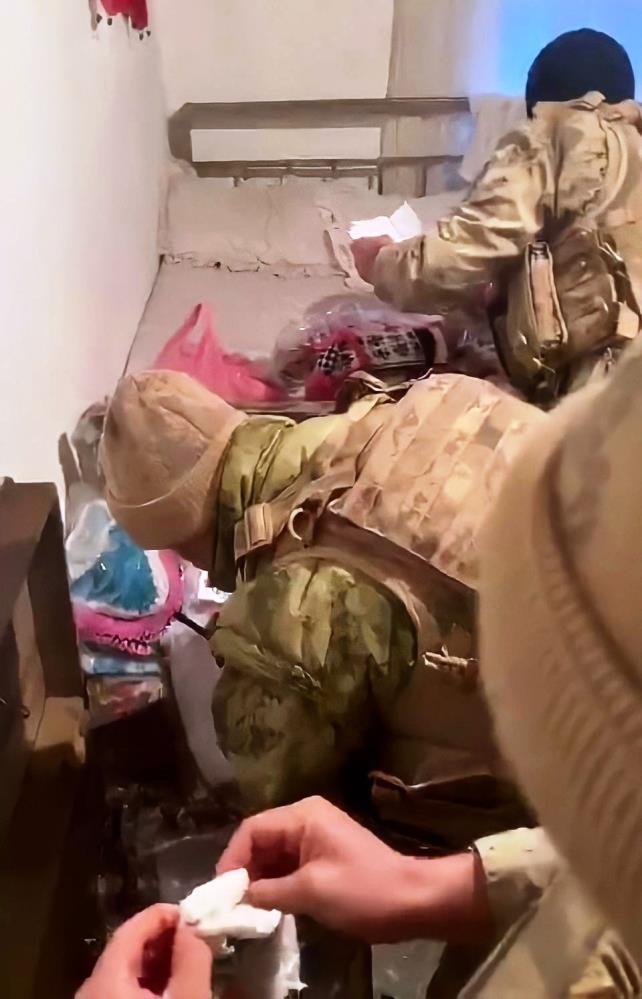 Jandarma'dan eş zamanlı operasyon: Gözaltına alındılar