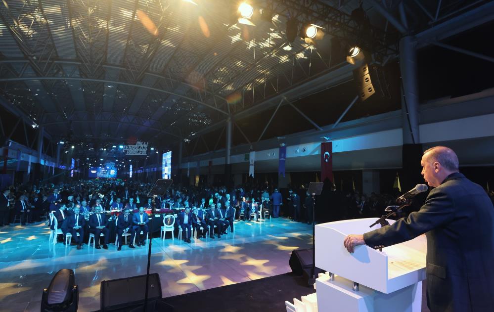 Cumhurbaşkanı Erdoğan Bursa'da konuştu: Bunların tek derdi iradesi olmayan bir şahsiyeti millete cumhurbaşkanı adayı olarak kabul ettirmektir