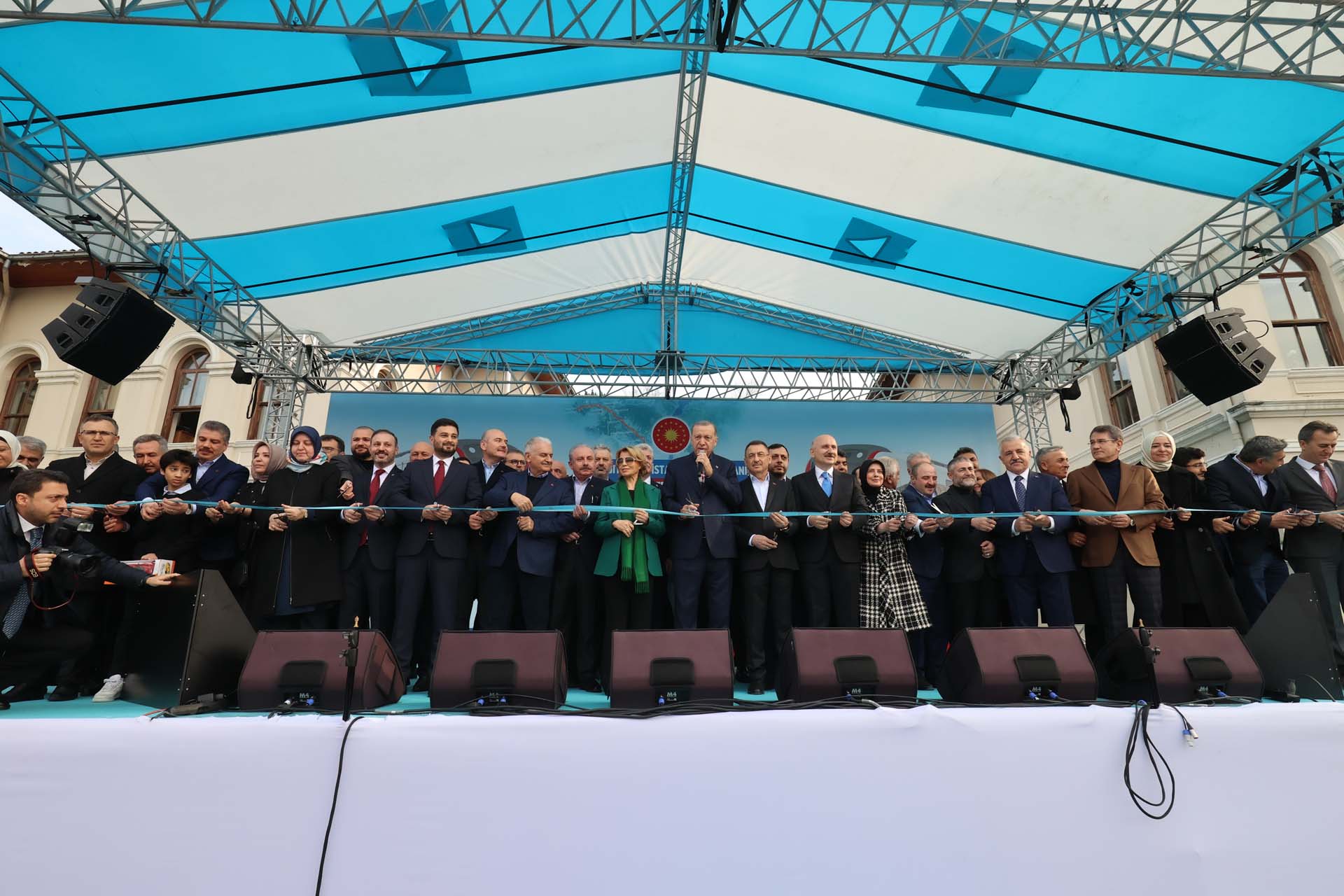 Tansu Çiller, İstanbul Havalimanı metro hattı açılışına katıldı! Kurdeleye kesti, Cumhurbaşkanı Erdoğan'a eşlik etti 