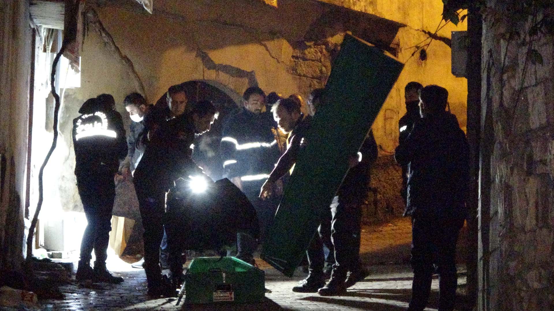 Kahramanmaraş'ın Dulkadiroğlu ilçesinde yangın faciası: 3 çocuk hayatını kaybetti 