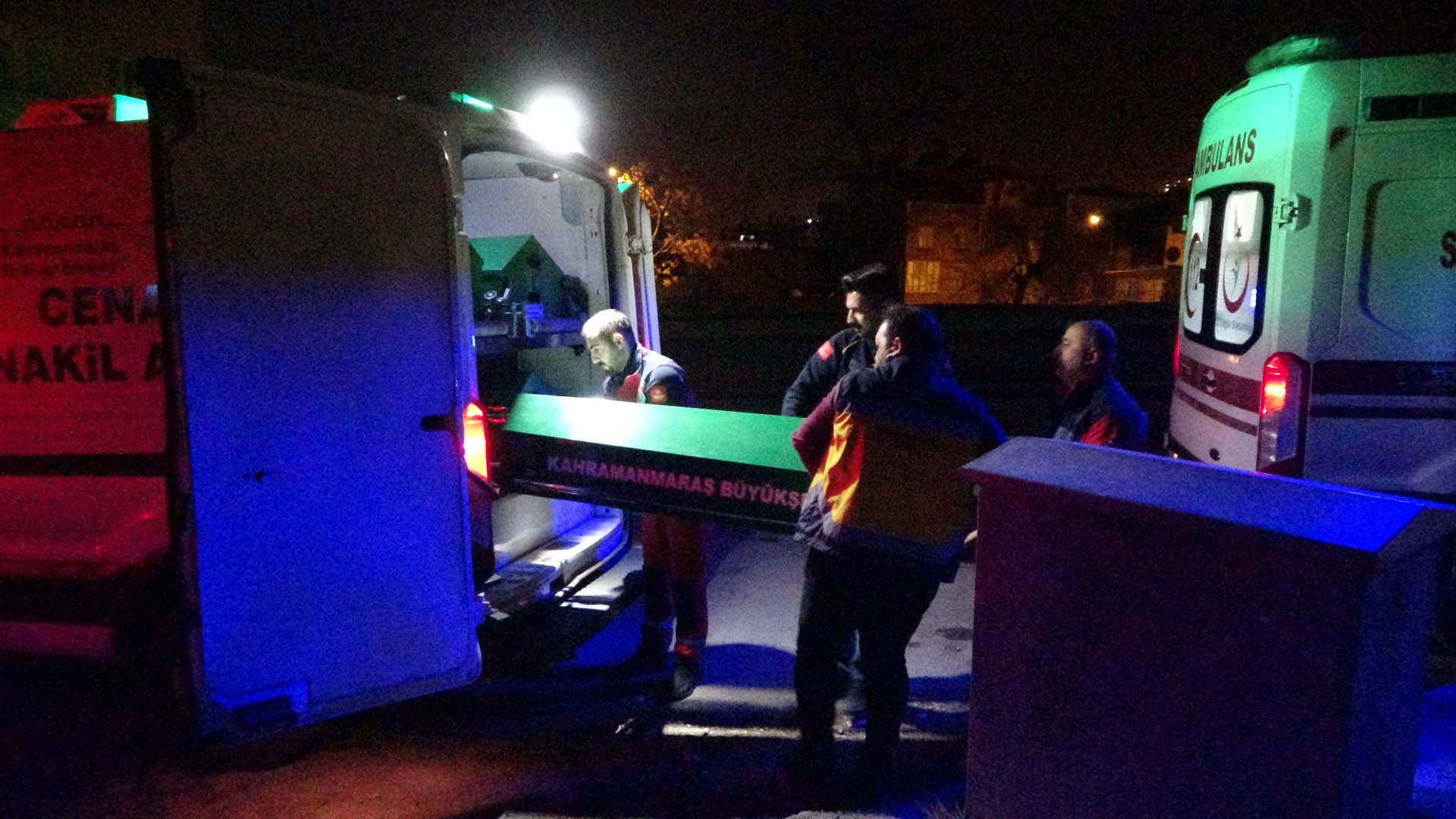 Kahramanmaraş'ın Dulkadiroğlu ilçesinde yangın faciası: 3 çocuk hayatını kaybetti 