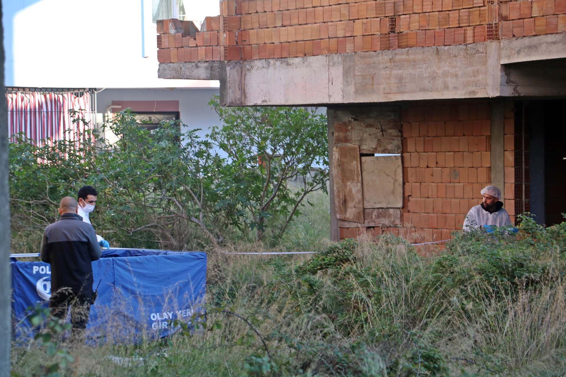 Antalya'da kadın cesedi bulundu! Elindeki detay dikkat çekti 