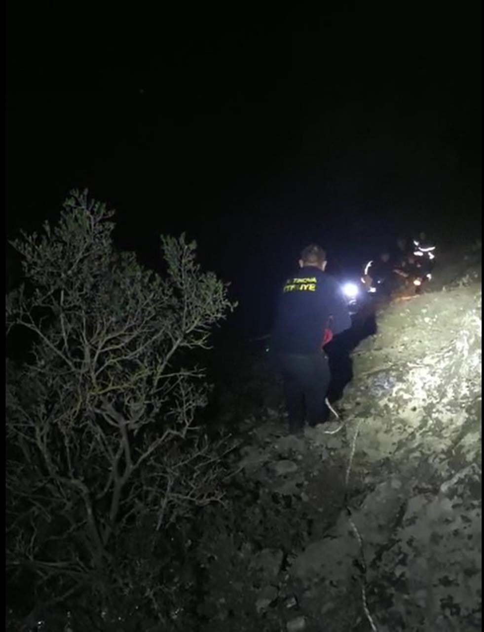 Manzara fotoğrafı canından etti! Yüksekten düşen kadın feci şekilde can verdi