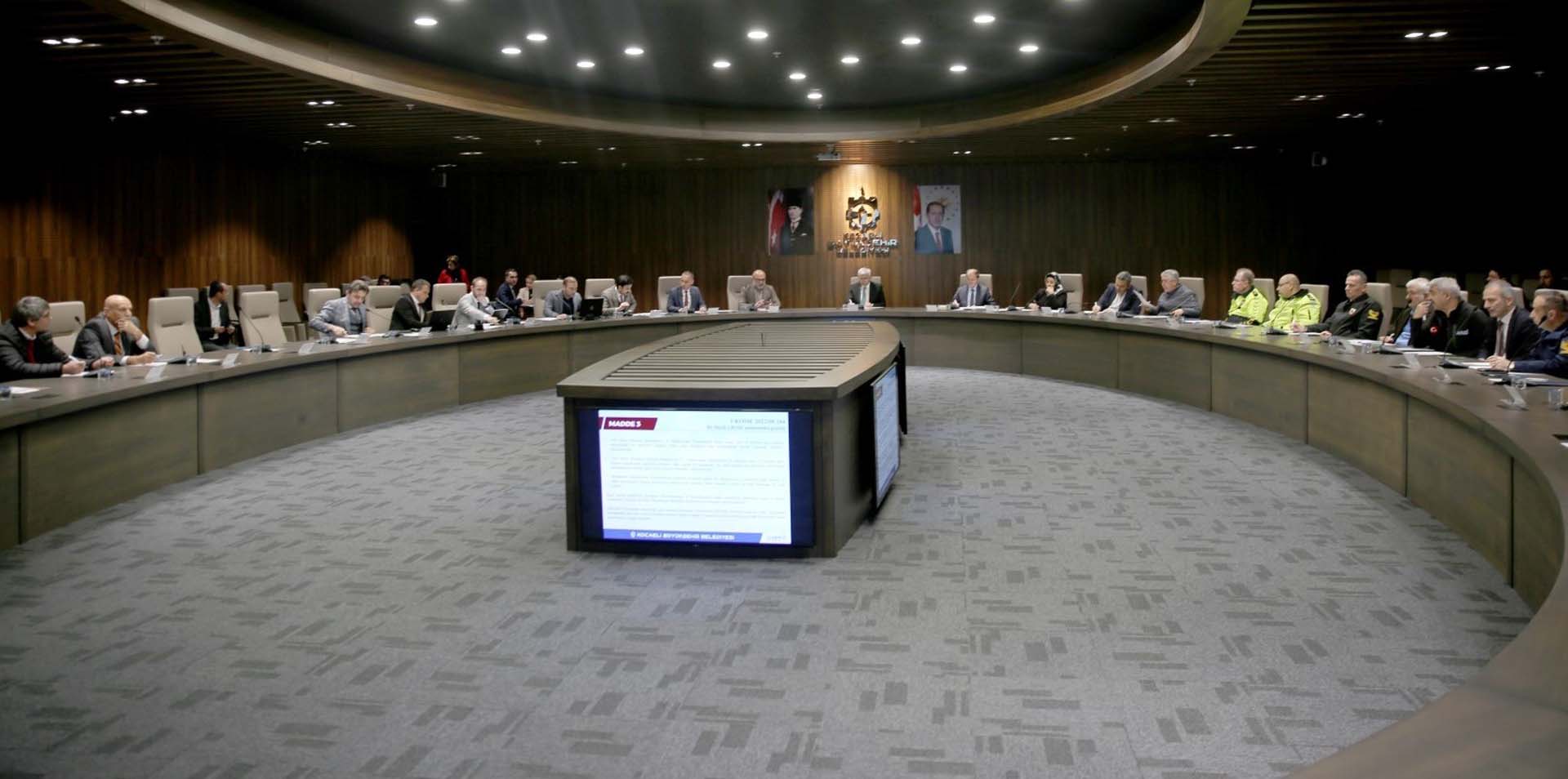 Kocaeli'nde toplu ulaşıma zam geldi! Abonman kart uygulamasının startı verildi 