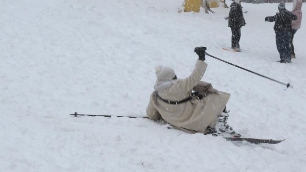 Uludağ kara kavuştu: 35 santimetreye ulaştı
