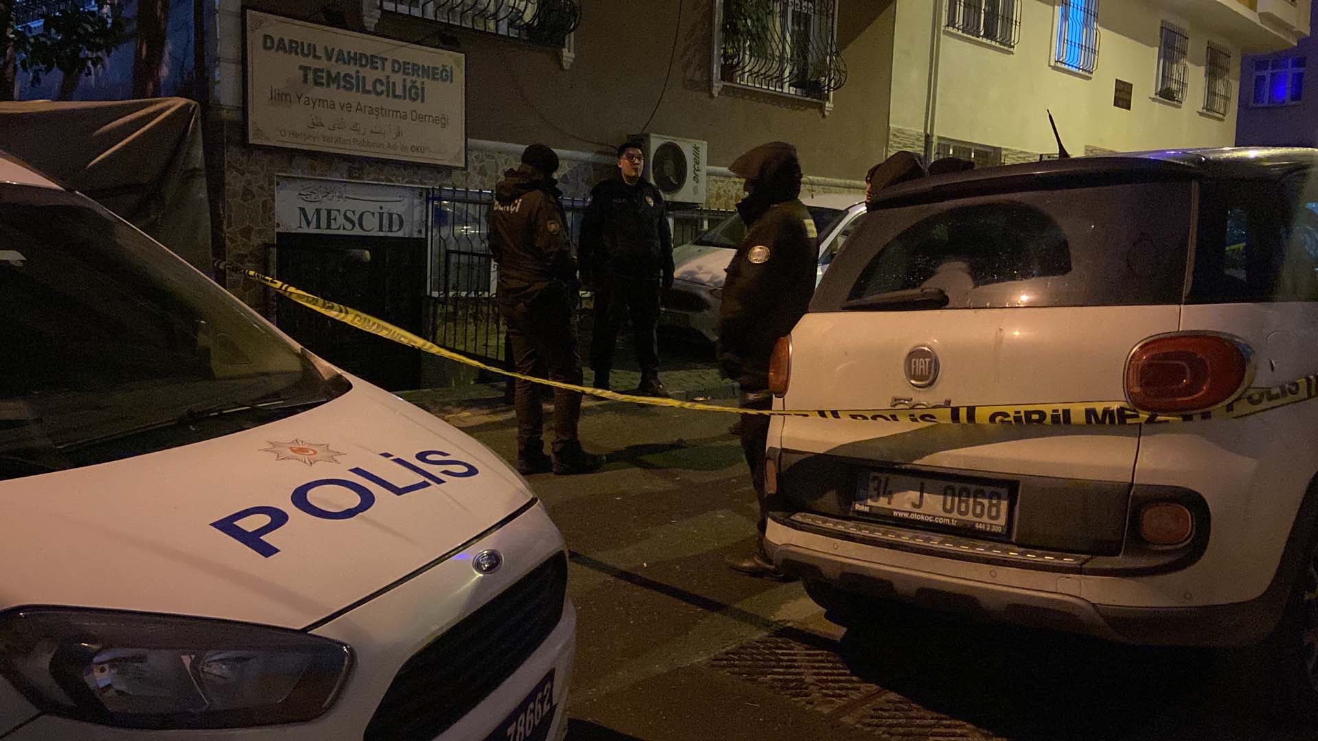 İstanbul Esenler'de koca dehşeti! Eşini silahla vurarak öldürdü