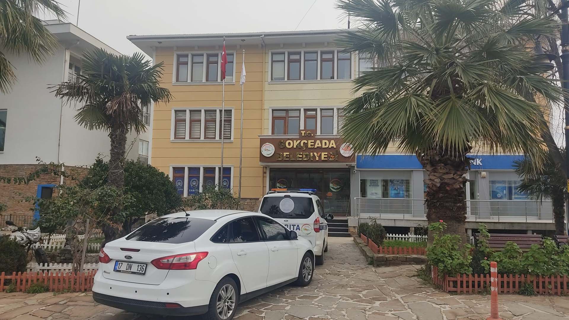 Yolsuzluk ve rüşvet operasyonu: İYİ Partili Gökçeada Belediye Başkanı Ünal Çetin gözaltına alındı 