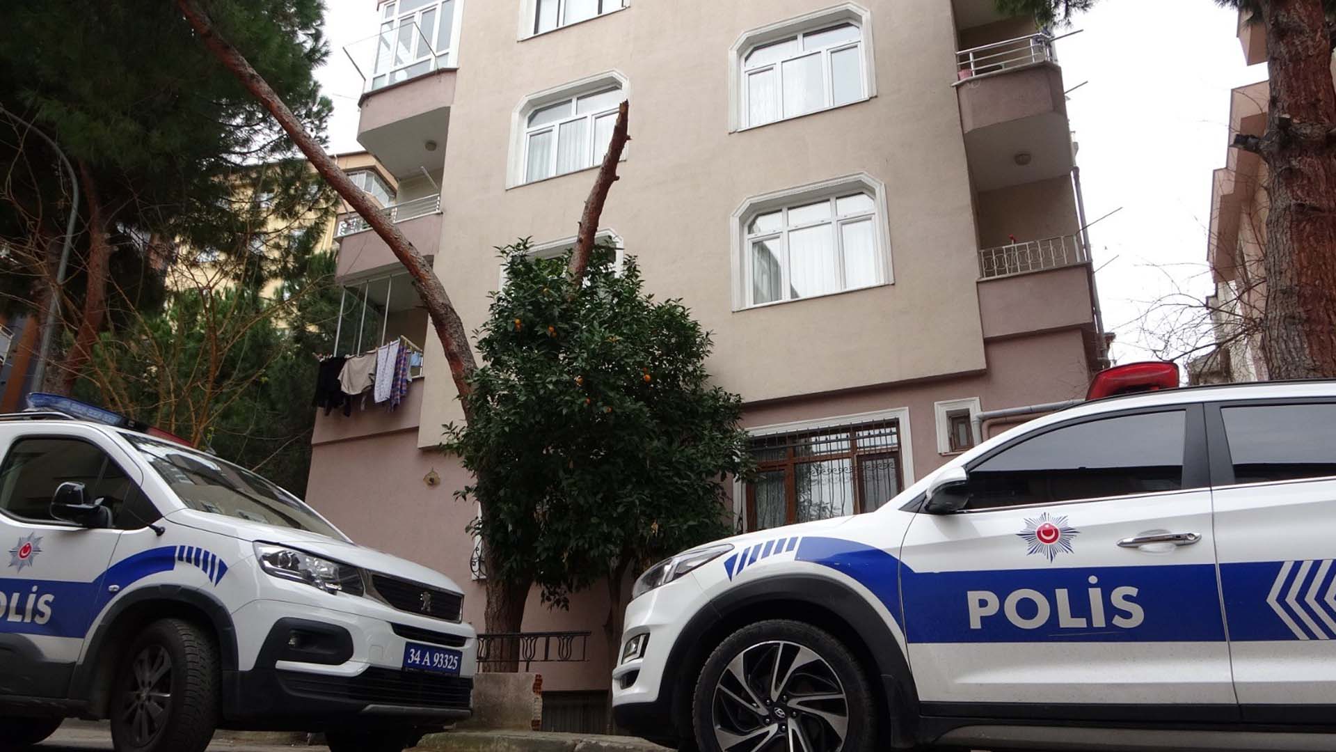 Son dakika | İstanbul Kartal'daki bir evde anne ve 2 çocuğu ölü bulundu
