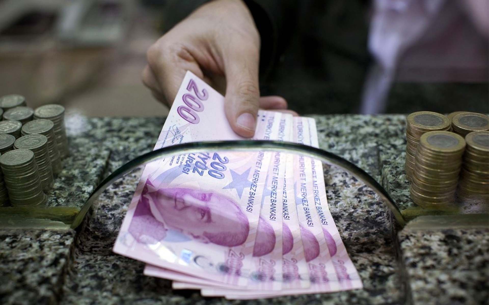 Milyonlar merakla bekliyordu! EYT düzenlemesi, TBMM Plan ve Bütçe Komisyonu'nda kabul edildi