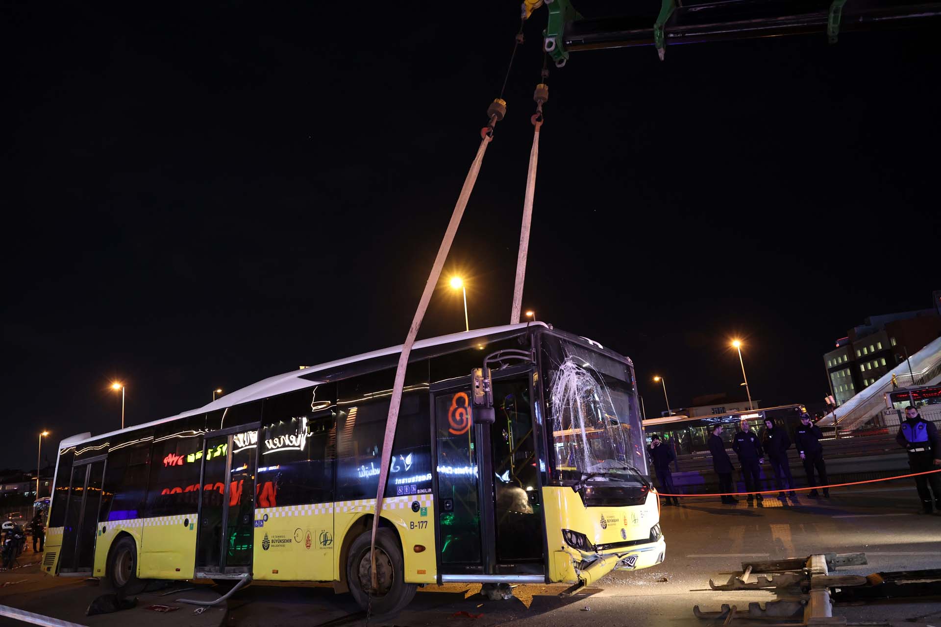 Bahçelievler'de İETT otobüsü durağa dalmıştı! Feci kazadaki can kaybı sayısı arttı! 