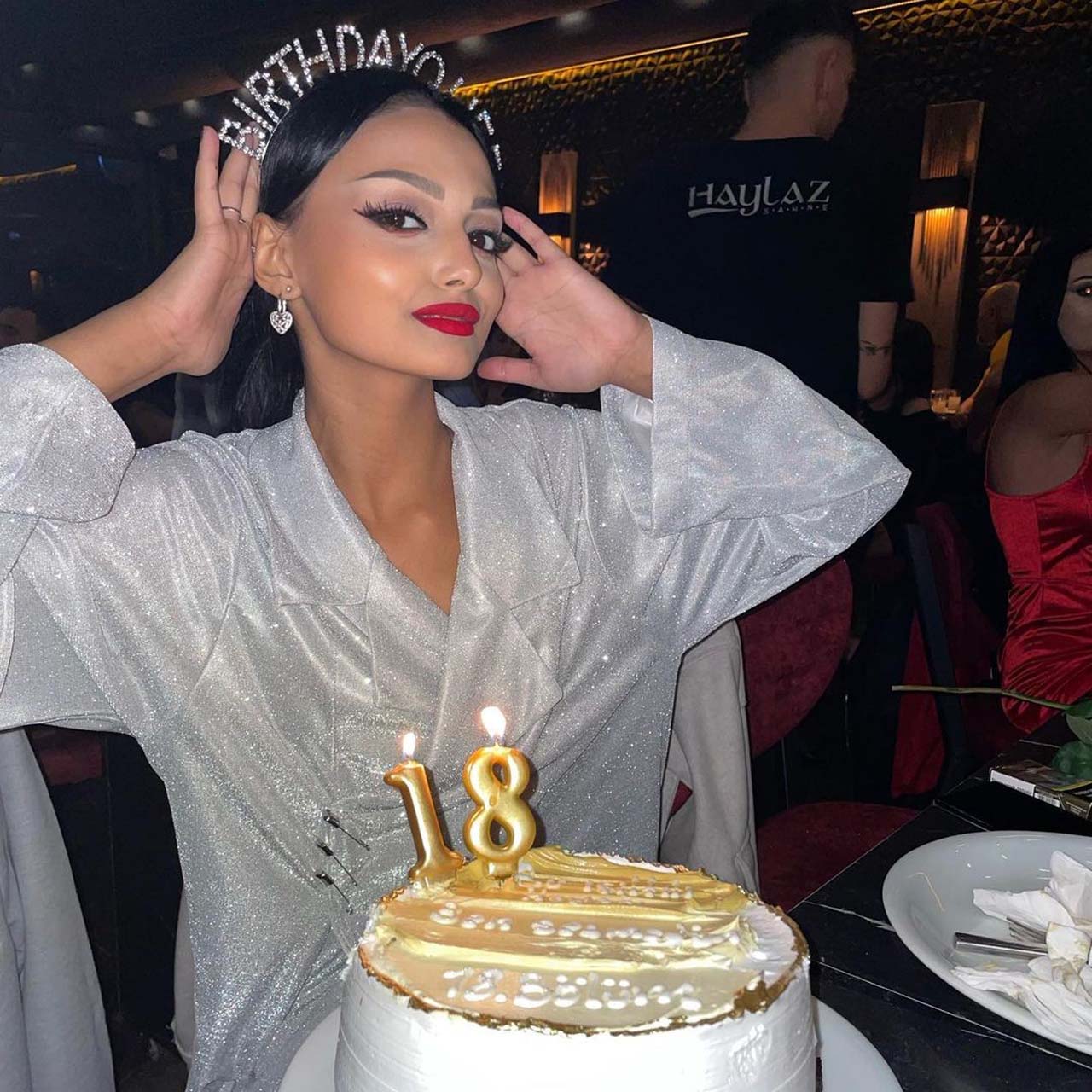 İki kez yakalandığı kansere bu kez yenik düştü! 17 yaşındaki Havva, Dünya Kanser Günü'nde toprağa verildi 