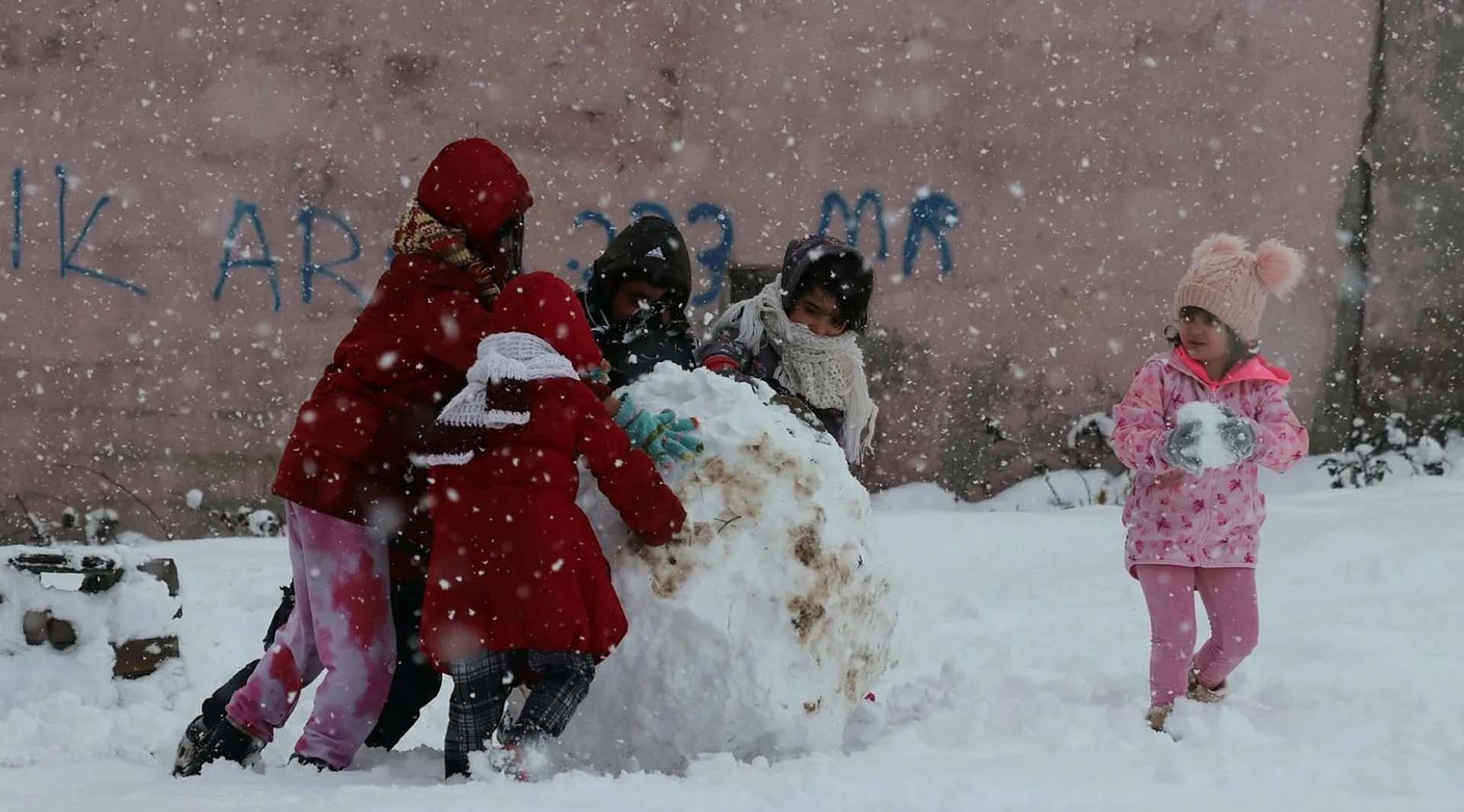 Son dakika haberleri İstanbul'da okullar tatil edildi mi? 6 Şubat 2023 Pazartesi okul tatil mi, okul var mı? 