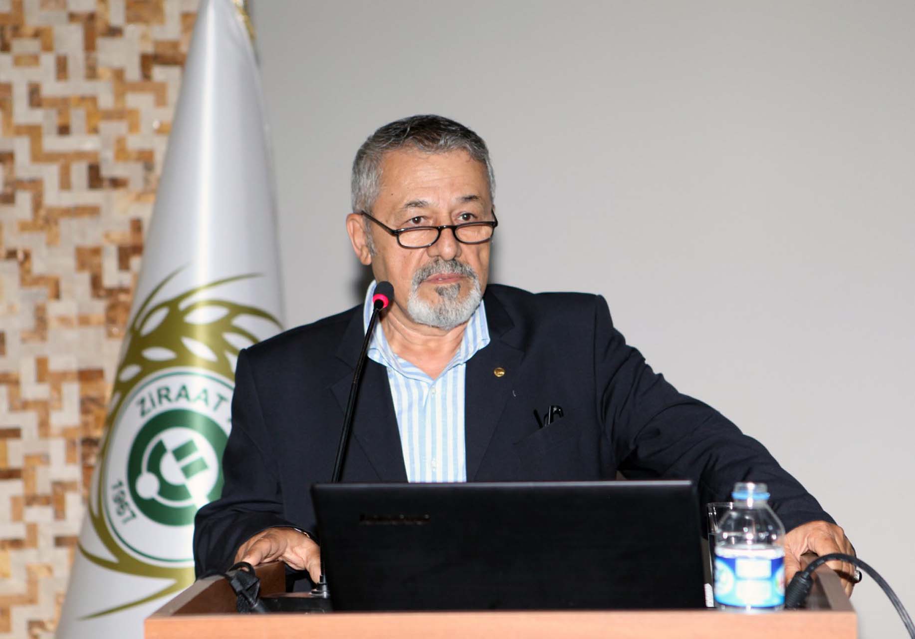  Naci Görür, yıllar önce Kahramanmaraş için uyarmışı: Burada 1513'de 7.4 büyüklüğünde bir deprem var, burası depreme gebe bir yer