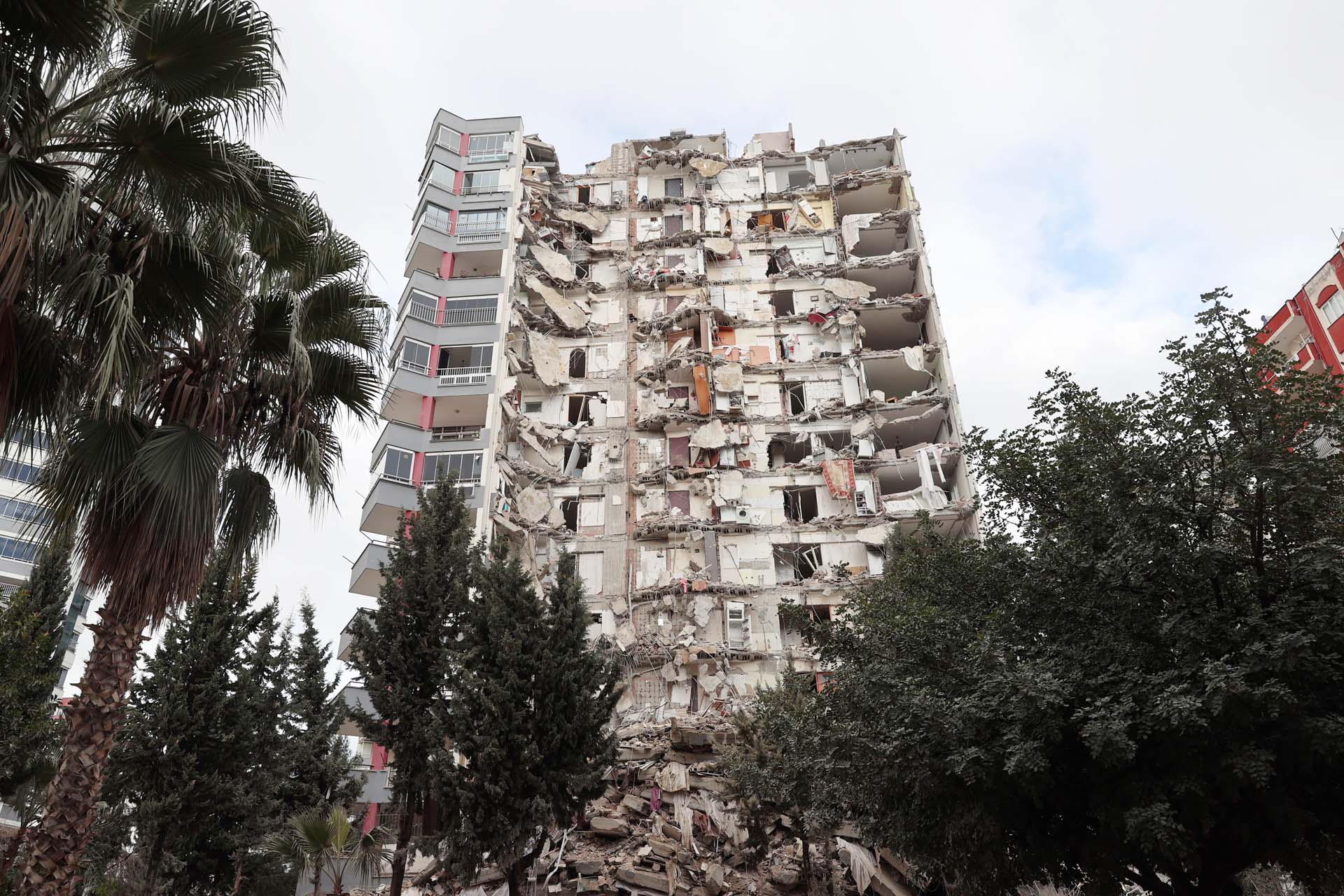 Son dakika | Kahramanmaraş'ın Pazarcık ilçesinde 7.7 büyüklüğünde deprem! 10 ilde hissedildi: Ölüler ve yaralılar var