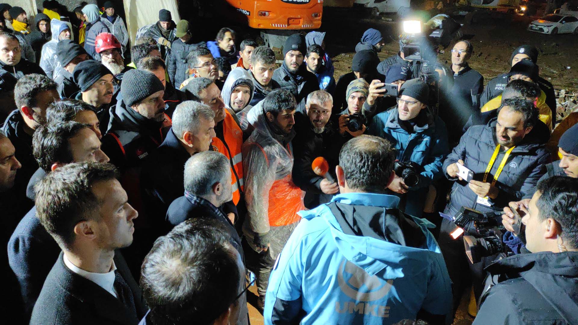 Bakan Nebati acı haberi verdi: 48 şehidimiz var, 103 yaralının 24'ü yoğun bakımda tedavi görüyor