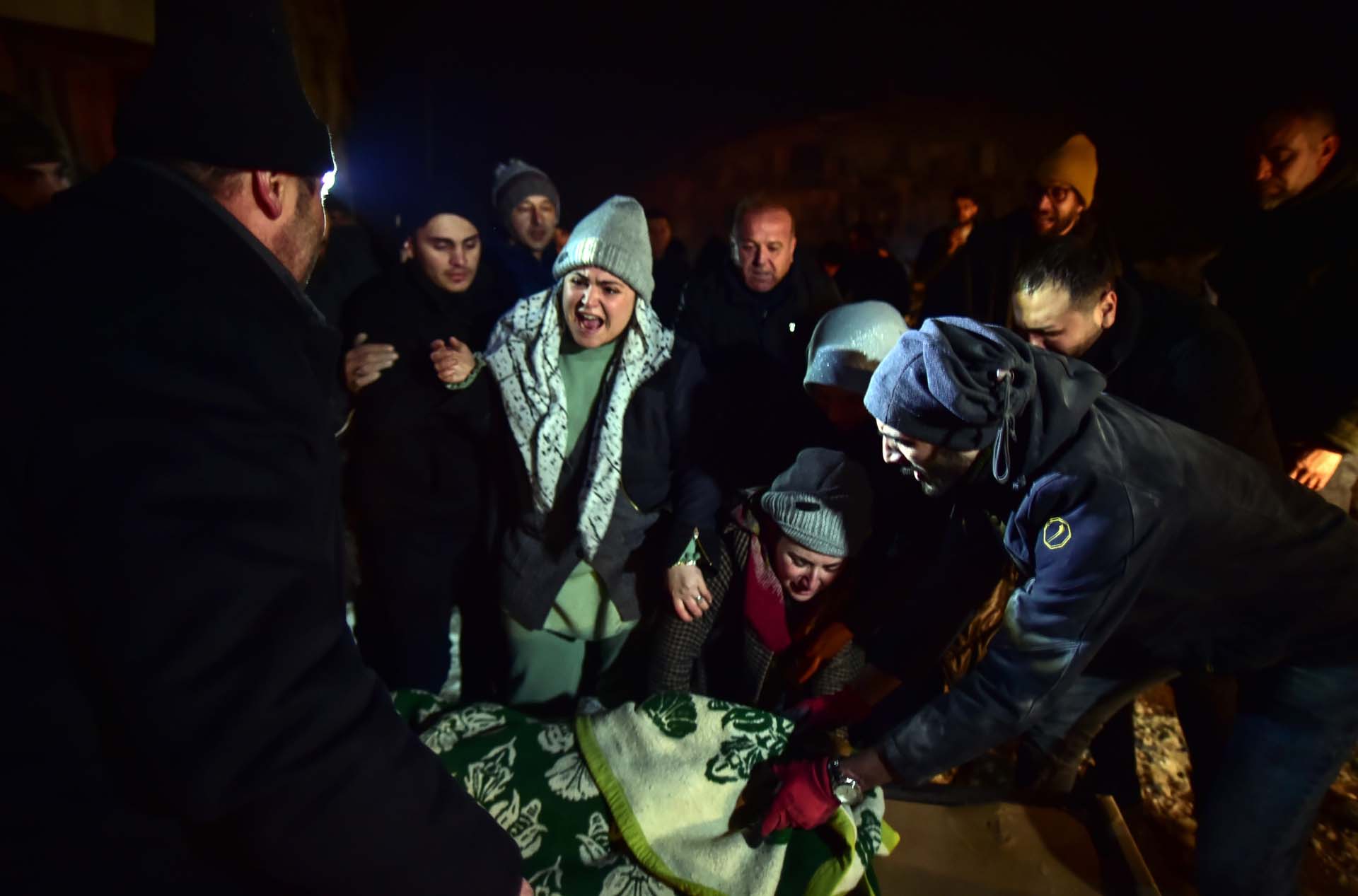 Kahramanmaraş Elbistan'dan yürekleri yakan haber: 1.5 yaşındaki Göktuğ bebek, annesi ve anneannesi hayatını kaybetti 