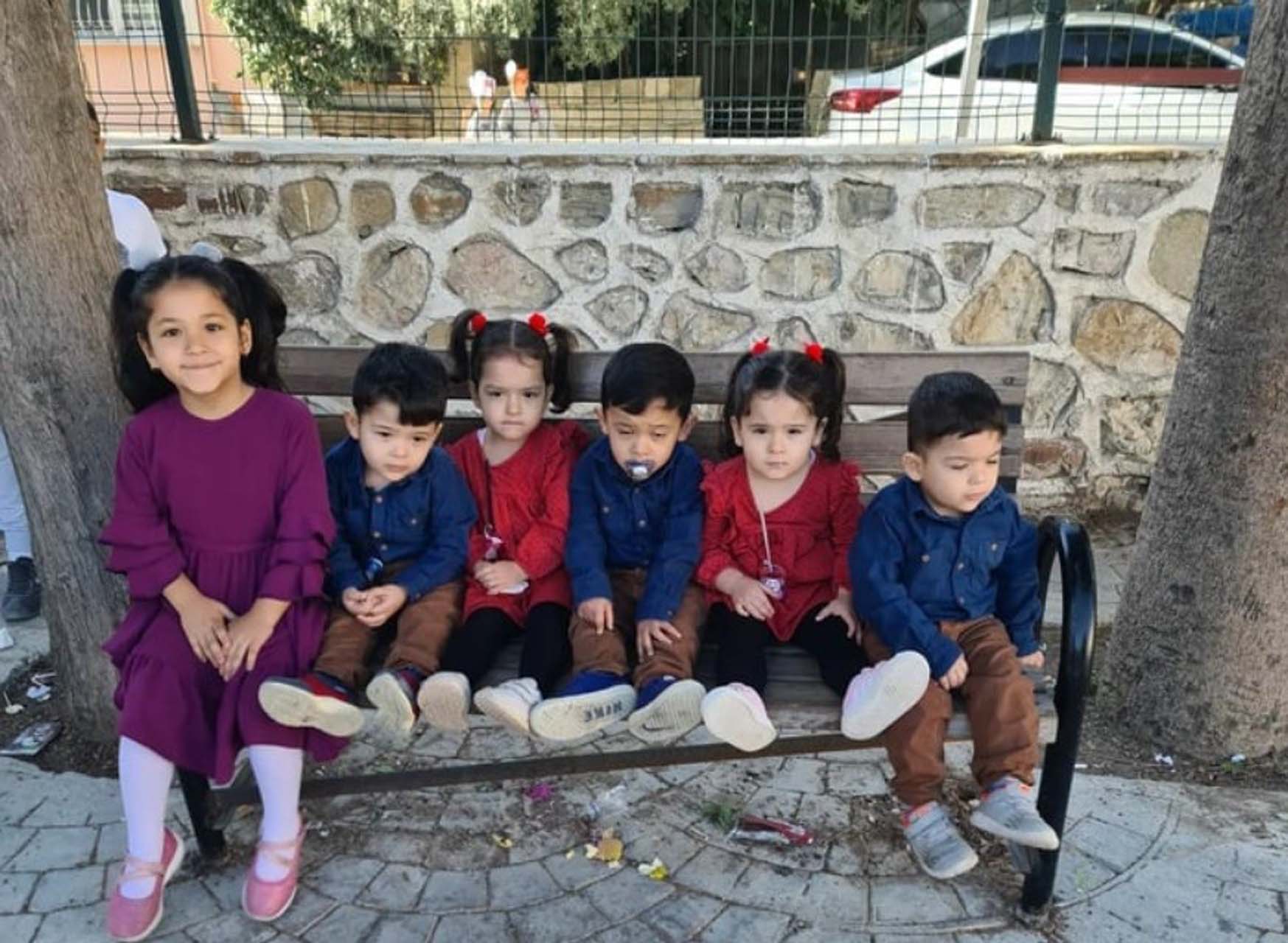 Hatay'dan yürekleri acıtan haber! Anne, baba ve beşiz bebeklerden 4'ü yaşamını yitirdi