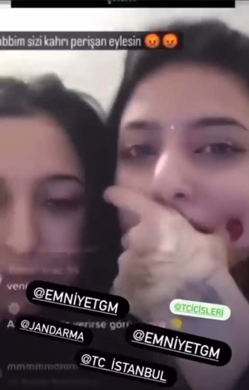 Canlı yayın açıp Kahramanmaraş depremiyle dalga geçtiler! Sosyal medyayı ayağa kaldıran görüntüler!