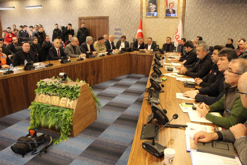 Bakan Bozdağ açıkladı: Diyarbakır’da şimdiye kadar 192 kişi vefat etti, bin 91 kişi yaralandı