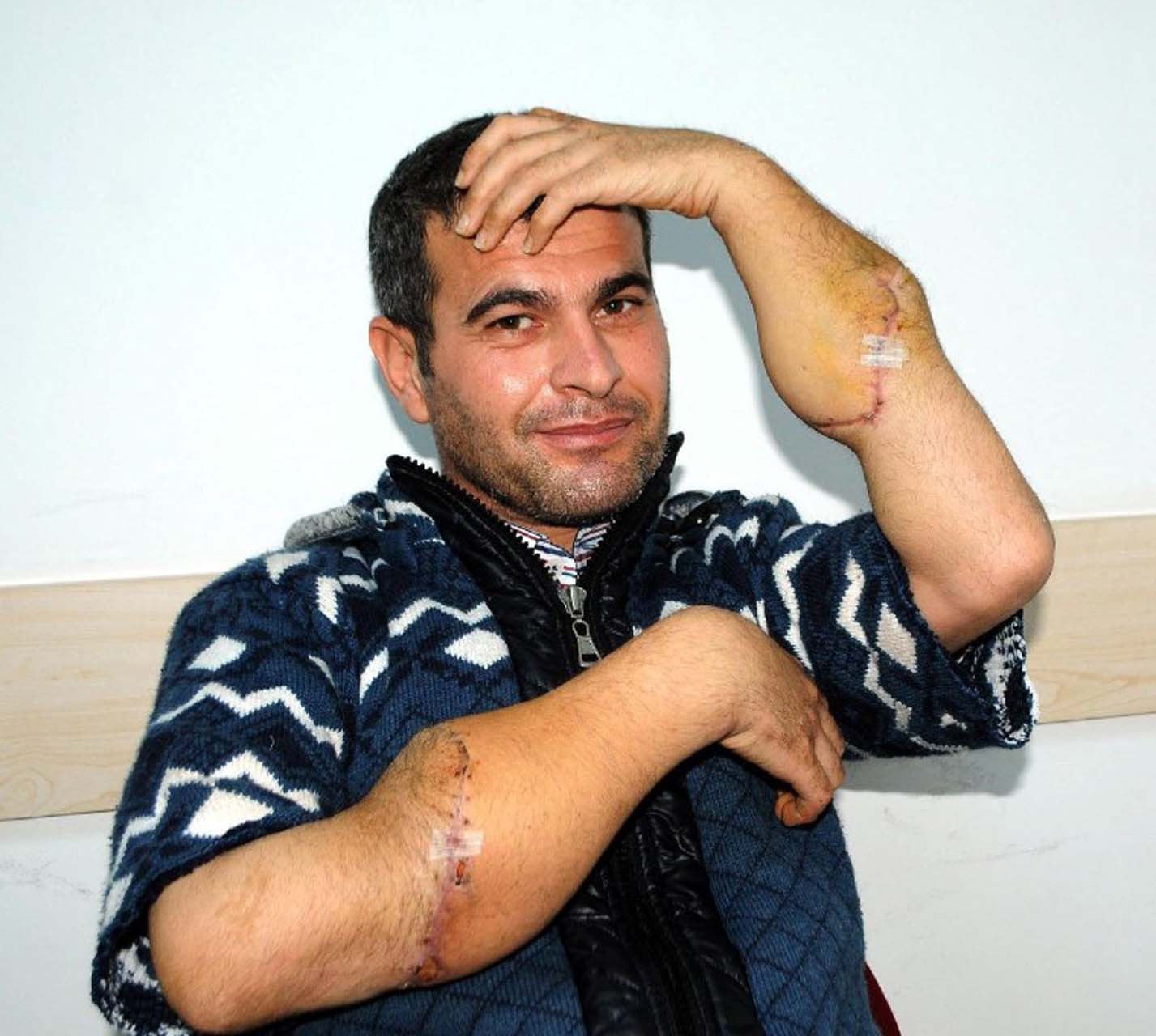 Çift Kol nakli yapılan Mustafa'dan kötü haber. Enkaz altında yaşamını yitirdi!