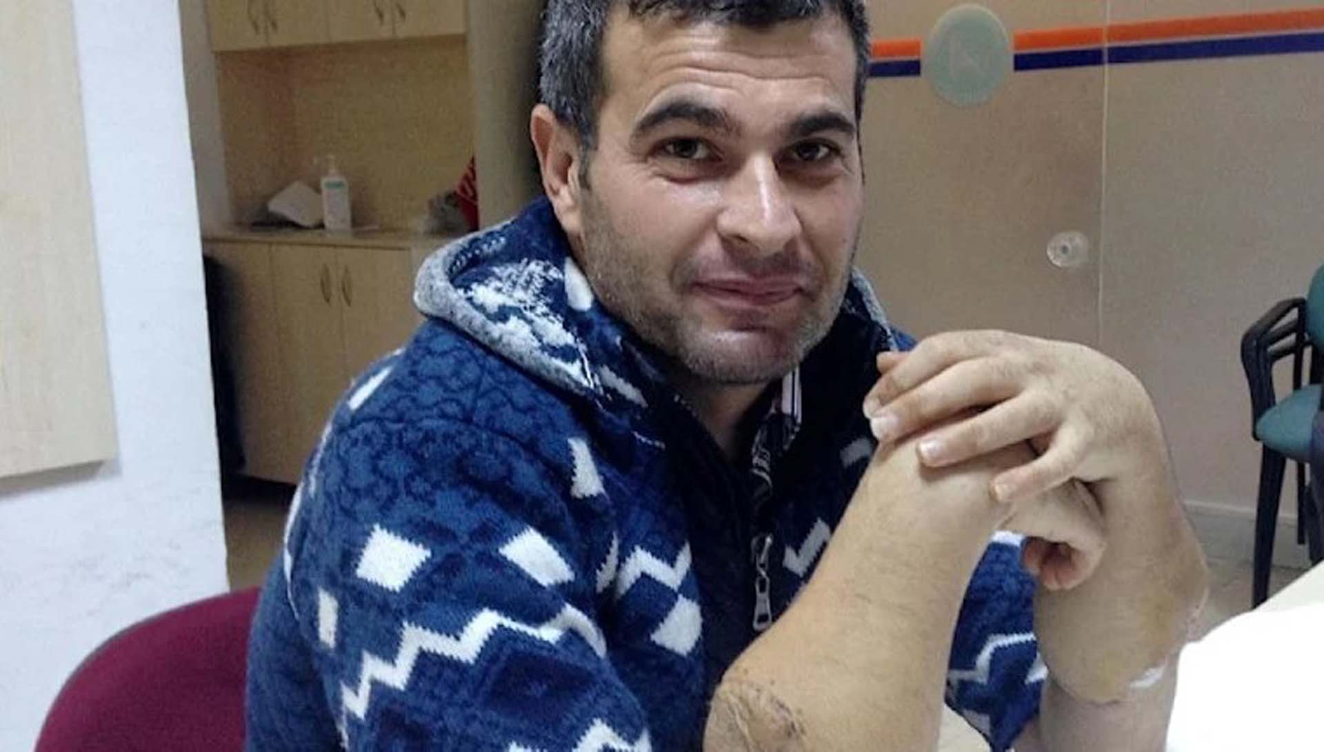 Çift Kol nakli yapılan Mustafa'dan kötü haber. Enkaz altında yaşamını yitirdi!