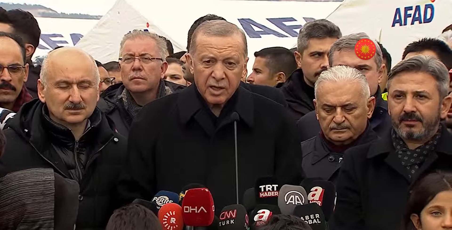 Cumhurbaşkanı Erdoğan, deprem bölgesi Adıyaman'da konuştu! Hane başına 15 bin lira yardım verilecek, kira yardımı yapılacak