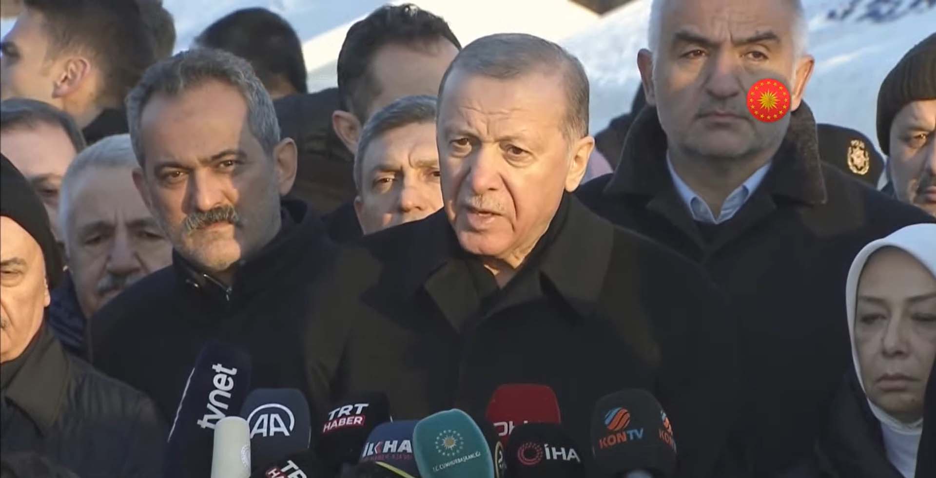 Cumhurbaşkanı Erdoğan, Malatya'da açıklamalarda konuştu: Hiçbir insanımızı çaresiz, sahipsiz bırakmayacağız