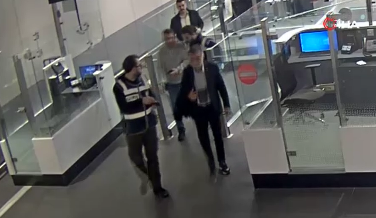 Son dakika! Hatay'da depremde yıkılan Rönesans Rezidans'ın müteahhidi tutuklandı!