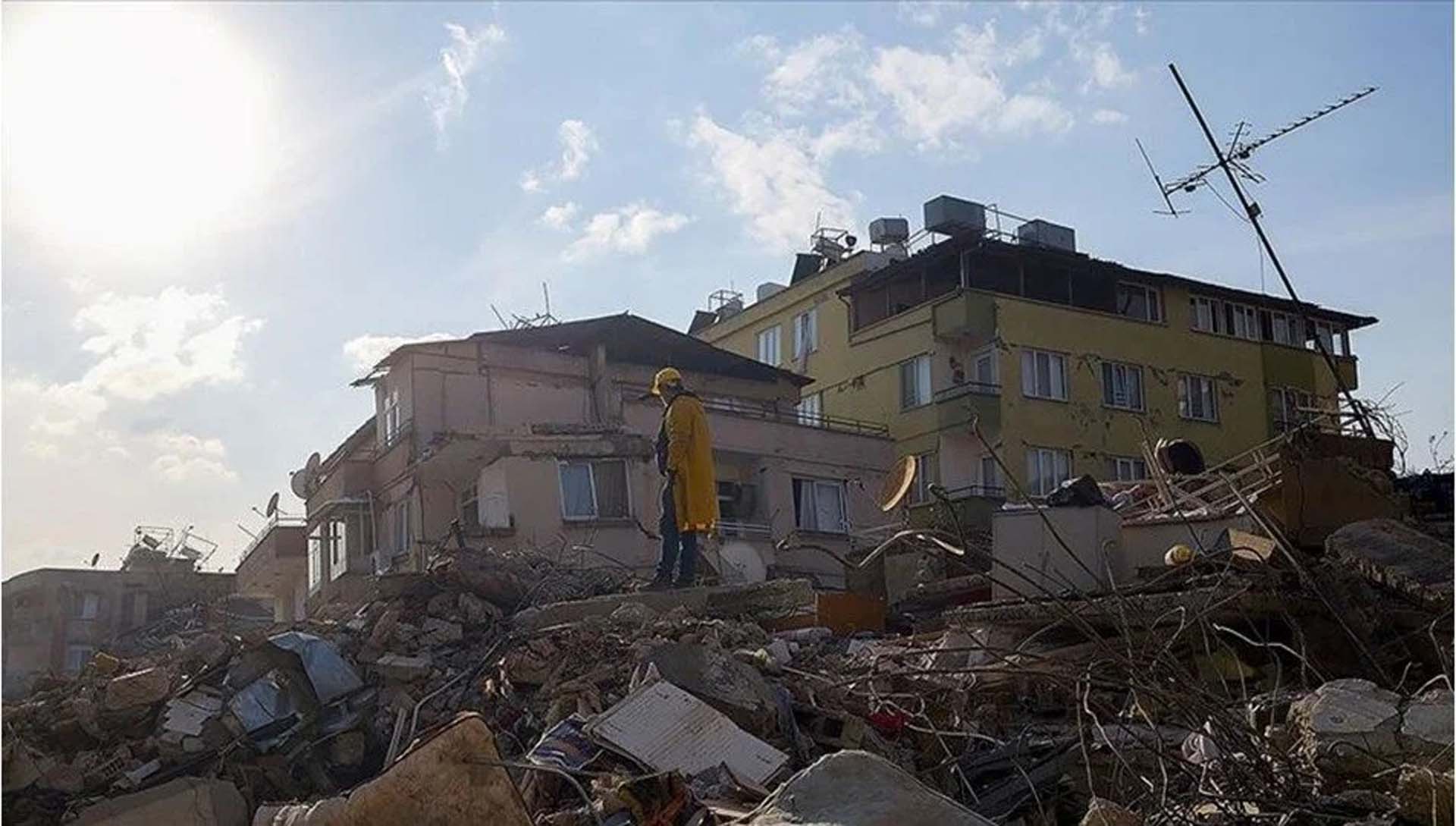Hatay İl Müdürlüğü binasında "çeşitli evrakın yok edilmeye çalışıldığı" iddialarına yanıt verdi!
