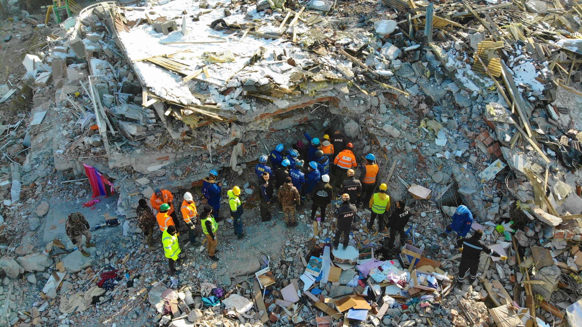 Son dakika | Malatya'da yıkılan binalarla ilgili soruşturma: 31 kişi hakkında gözaltı kararı verildi