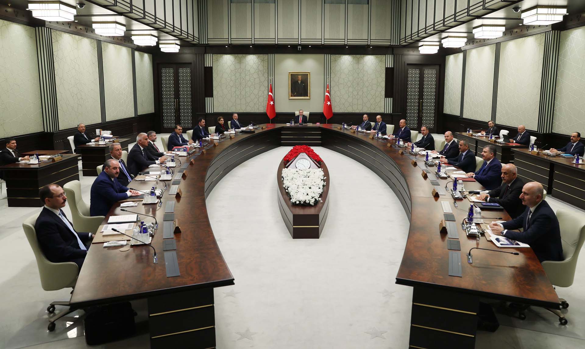 Kabine, deprem gündemiyle toplanacak! Gözler Cumhurbaşkanı Erdoğan'ın açıklamasında