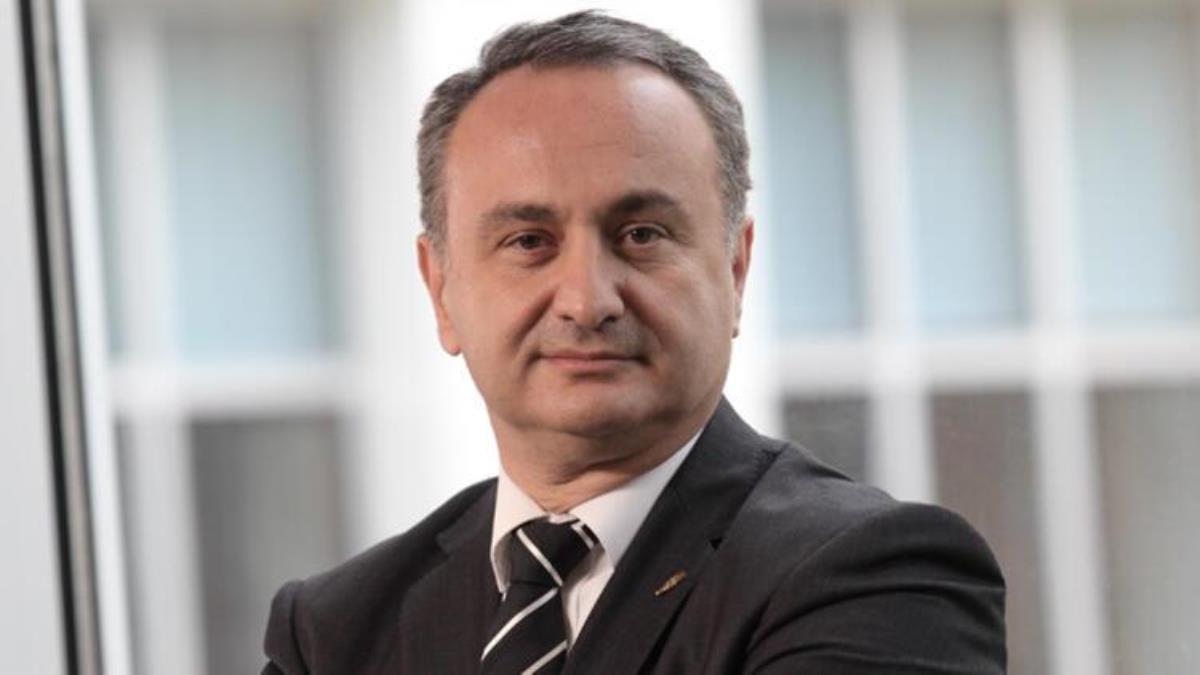 Selçuk Pehlivanoğlu kimdir, nerelidir, kaç yaşındadır, uzmanlık alanı nedir? 