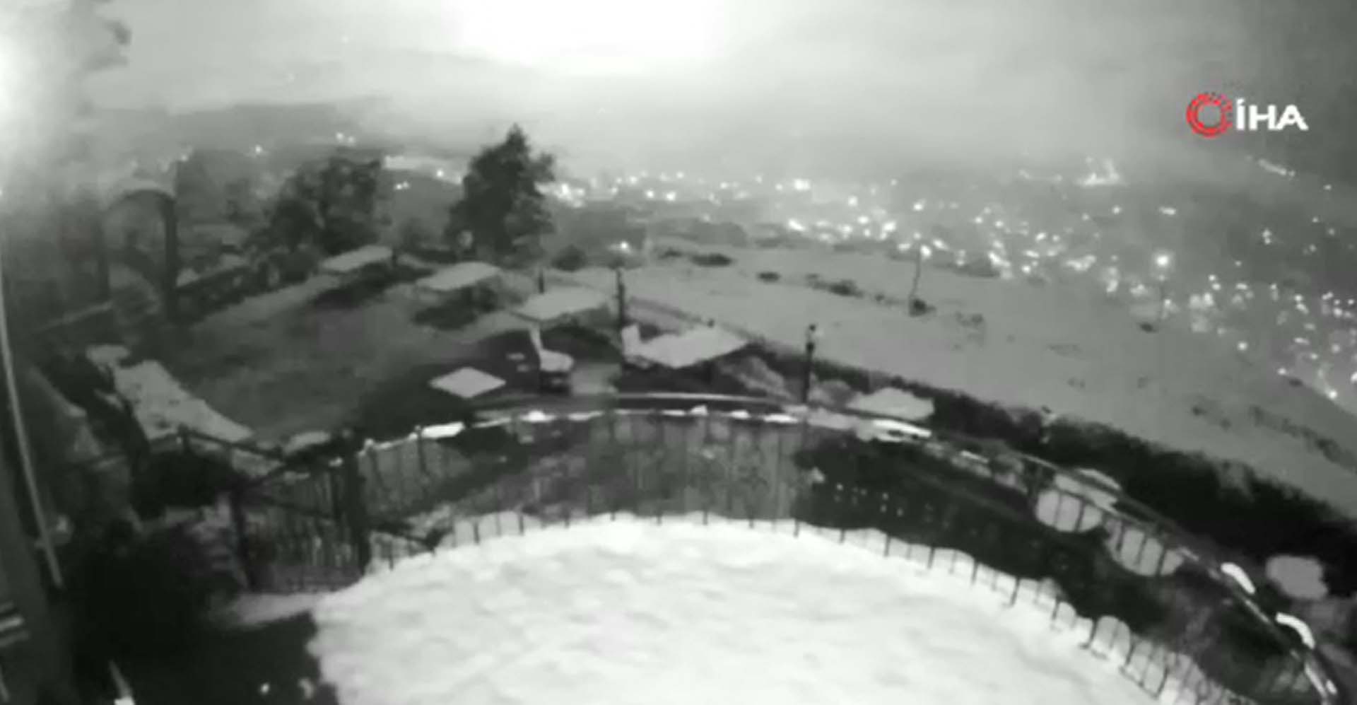 Kahramanmaraş depreminin yeni görüntüleri ortaya çıktı! Peş peşe ışıklar parladı, şehir karanlığa gömüldü