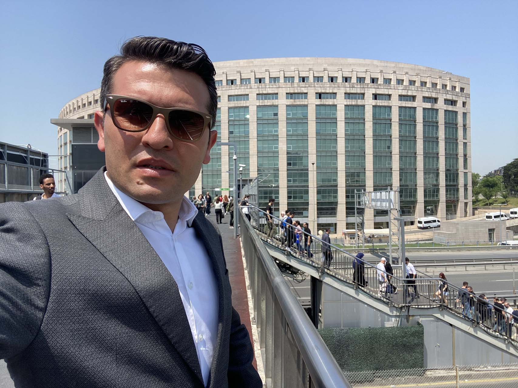 Kanal D'nin sevilen muhabiri İbrahim Konar'ın acı günü! Depremde 10 yakınını kaybetti! 