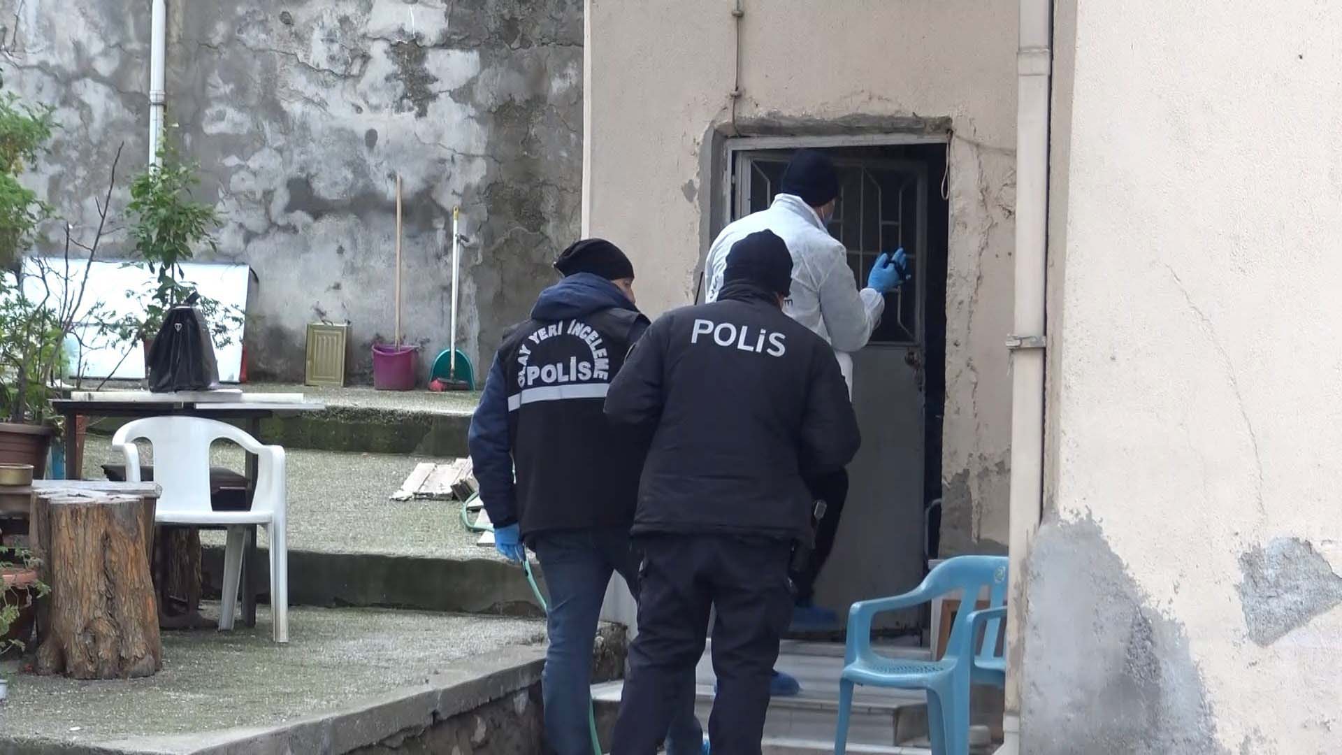 Bursa'da kan donduran olay! Öldürdüğü babası için polise kayıp ilanı yaptı, yaşıyor gibi davrandı! 