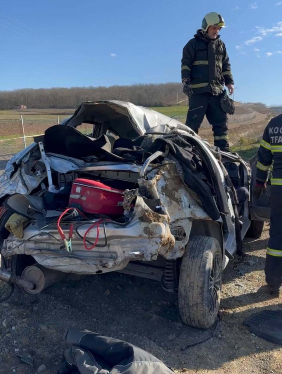 Deprem bölgesinden dönüşte feci kaza: Süleyman Kayar ile Mahmut Kayar öldü, 3 kişi yaralandı 