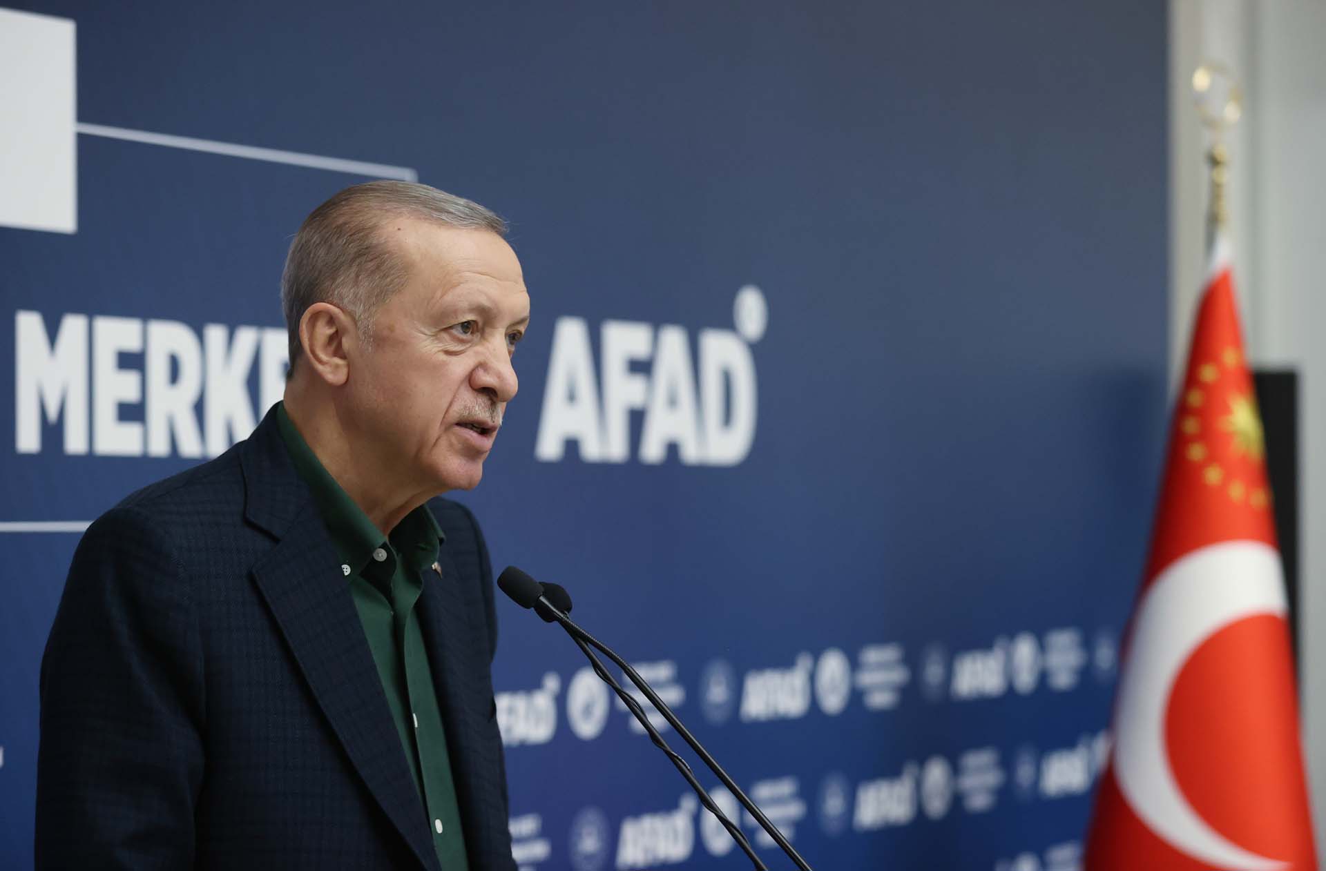 Cumhurbaşkanı Erdoğan Hatay'da açıklamalarda bulundu: Depremzedelere verilecek destekleri açıkladı 