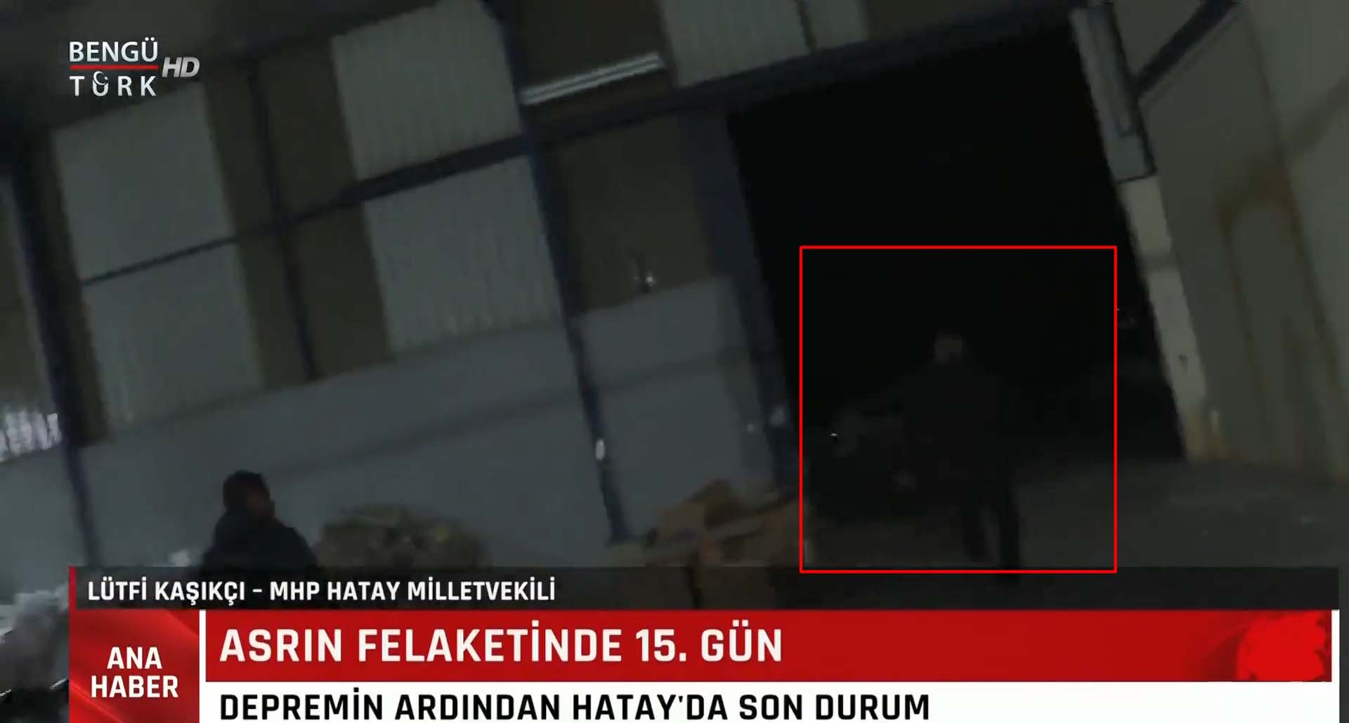 MHP'li Lütfi Kaşıkçı, canlı yayında depreme yakalandı! Ardına bakmadan dışarı kaçtı! İşte o anlar... 