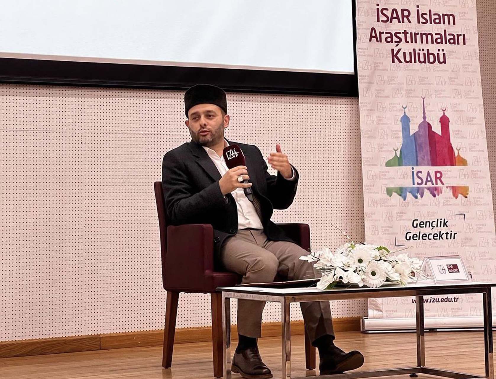 İmam Halil Konakcı, duygulara tercüman oldu: Milletin acıları üstünden siyasi ya da maddi rant devşirmek vicdansızlıktan başka bir şey değil